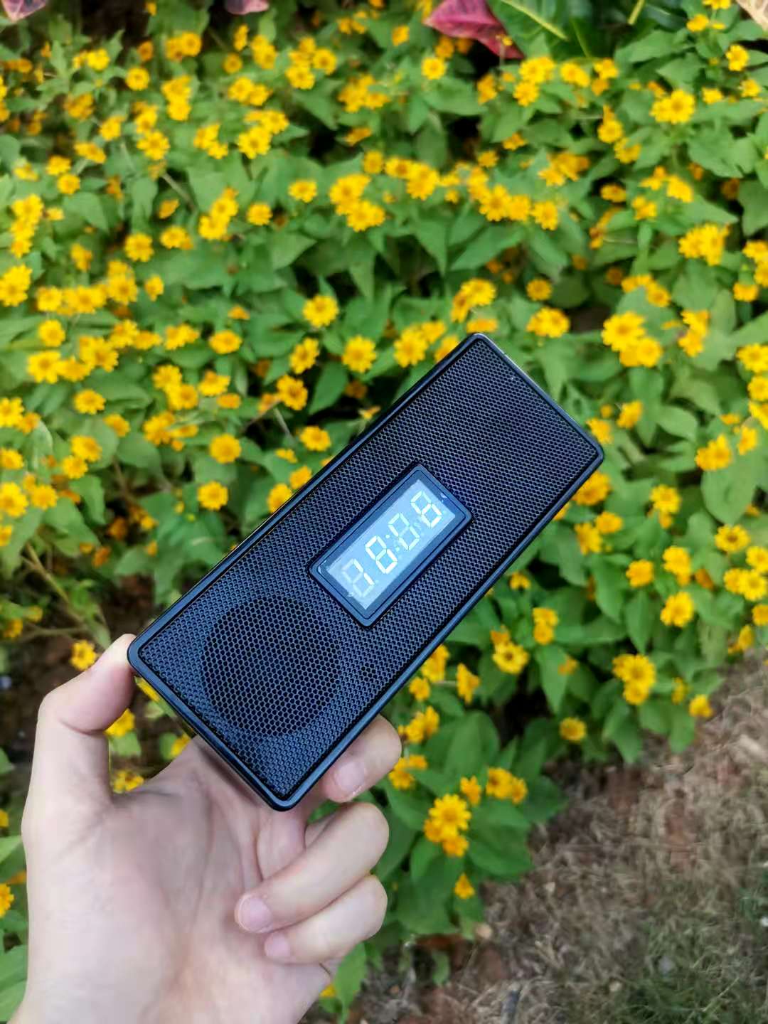 P99藍牙喇叭時鐘錄影