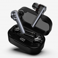 Apple AirPods Pro 真無線耳機配備 MagSafe 充電盒