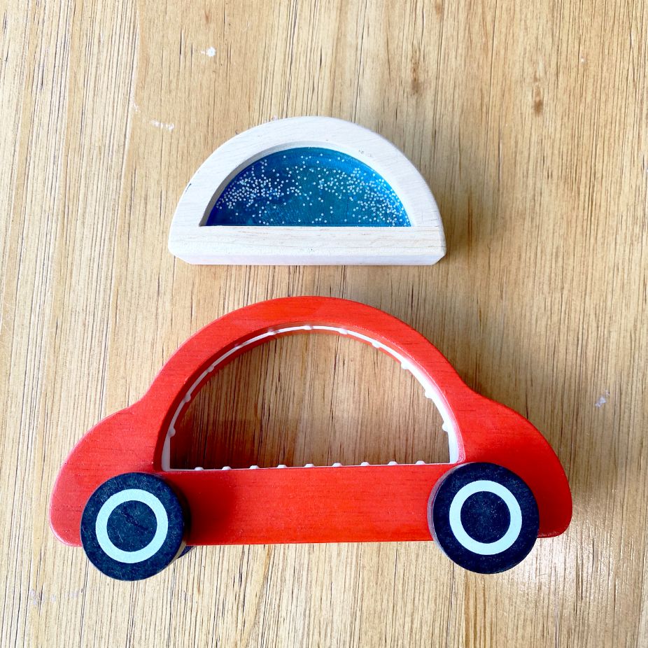 Wooden_Sensory_Car_with_liquid_and_sparkles_wooden-sensory-car-6