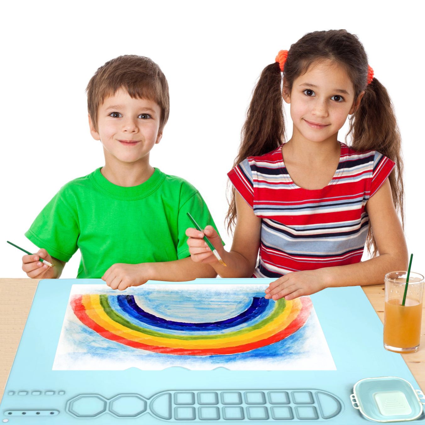 Silicone_activity_painting_mat_with_collapsable_cup_silicone-activity-mat-5