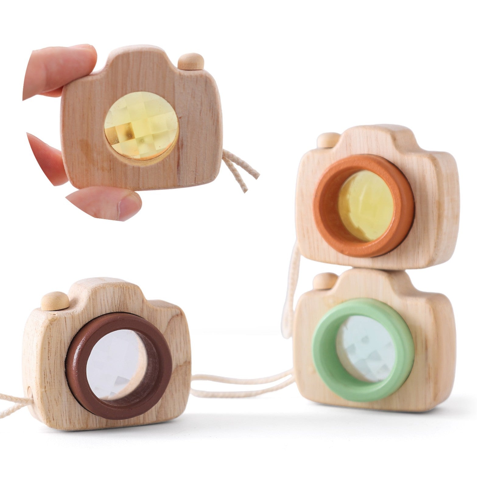 Mini_Wooden_Camera_Party_Favour_mini-wooden-camera-4