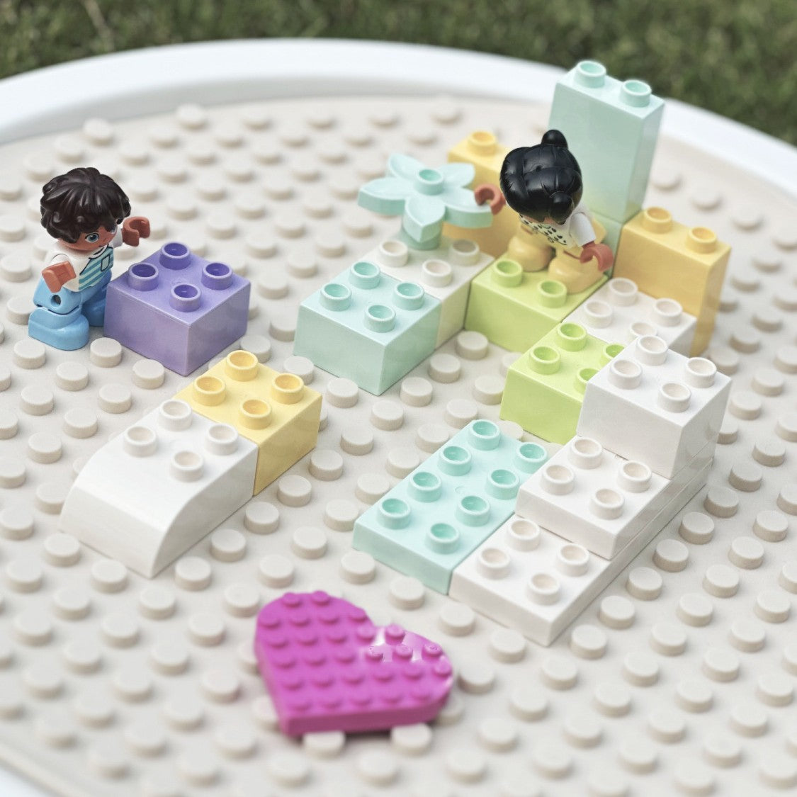 Food_Grade_Silicone_Scoop,_Funnel,_Bowl_Tweezer_Dropper_Sand_Sensory_Play_Tool_silicone-lego-tray-base-3_ea0c1315-a3