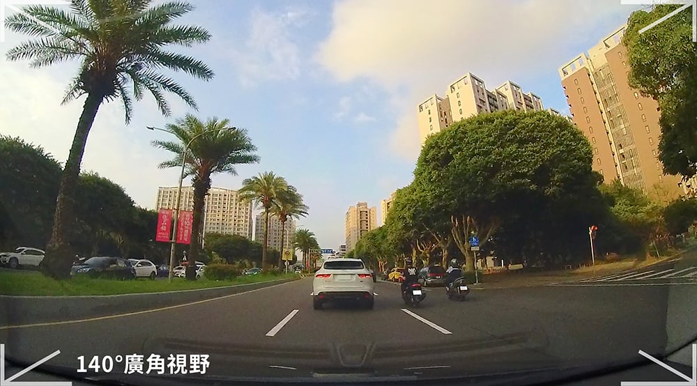 Garmin Dash Cam 46 GPS 廣角行車記錄儀 圖 5